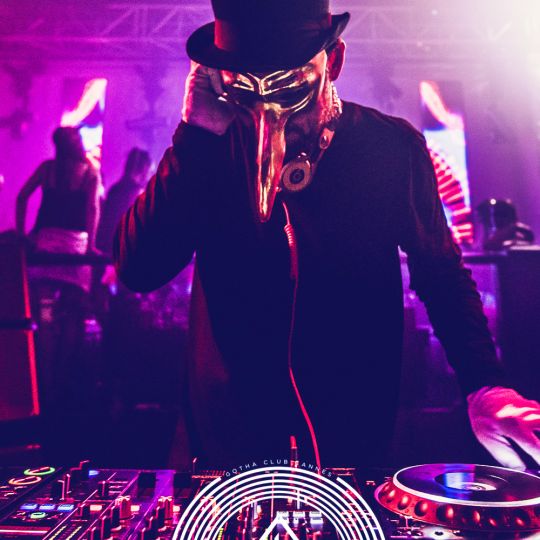 Claptone tra i nuovi Superstar DJ di m2o