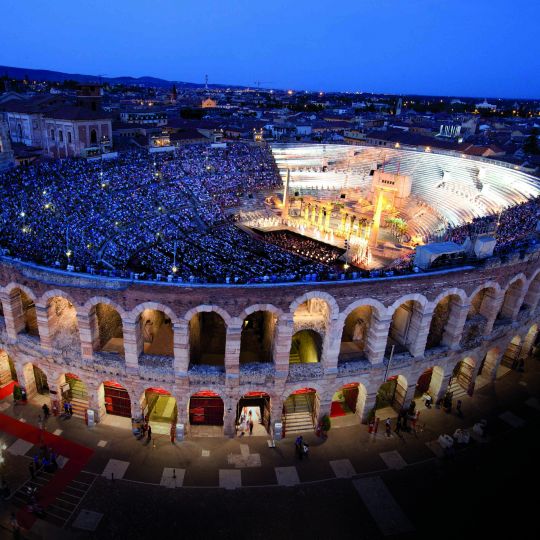 RTL 102.5 Power Hits Estate 2019, sold out all’Arena di Verona