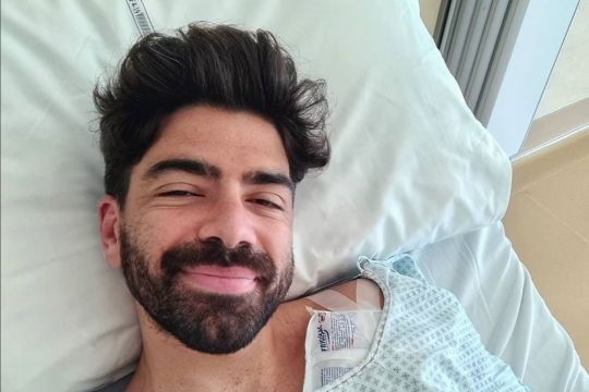 Gianluca Gazzoli ricoverato in ospedale