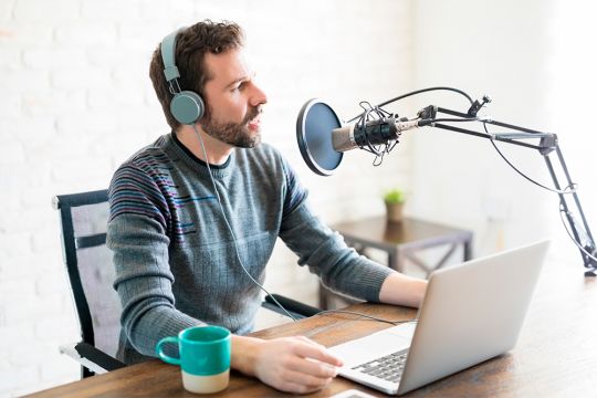 Cosa occorre per seguire i corsi online di Radiospeaker?