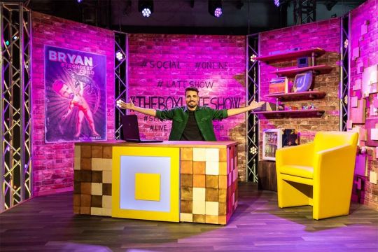 Bryan Box riparte oggi con il suo show su Twitch