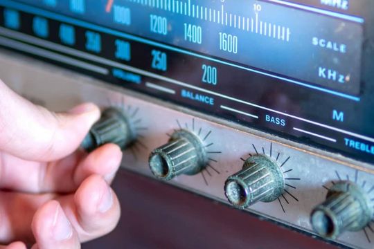 Radio e lockdown: meno viaggi in macchina, ma aumentano gli ascolti