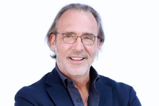 Luca Ward presenta il suo libro