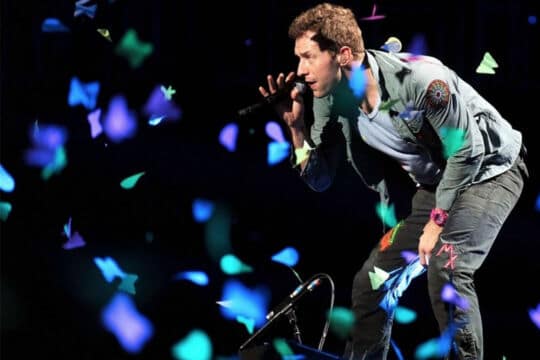 Coldplay su RTL 102.5 – Chris Martin sull’ultimo album: “È incentrato sull’amore”