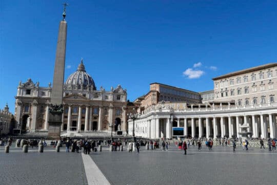 RTL 102.5 torna in Vaticano per una speciale puntata di Natale di Non Stop News