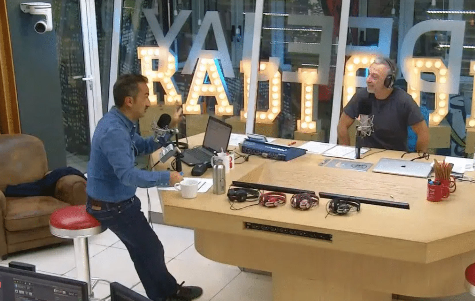 Intervista Radiofonica Linus e Nicola Savino