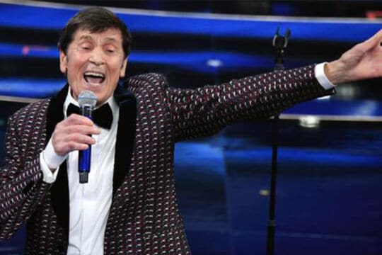 Gianni Morandi: “Suraci mi disse che sarei andato forte con questa canzone”