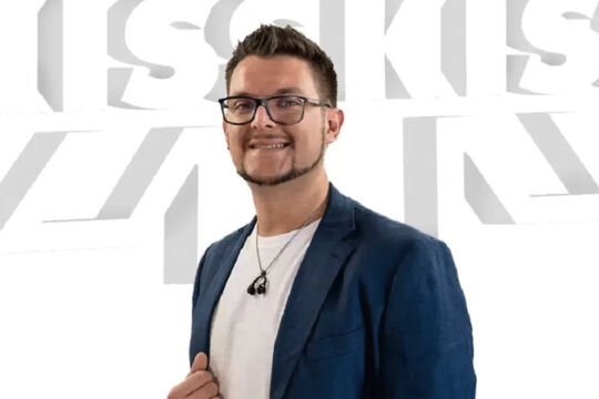 Su Radio Kiss Kiss arriva Davide Peverini