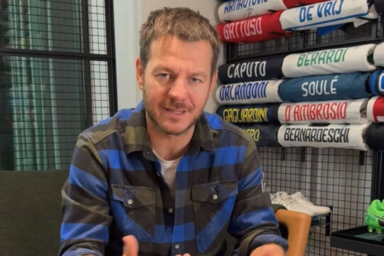 Alessandro Cattelan annuncia “Supernova”, il suo nuovo podcast