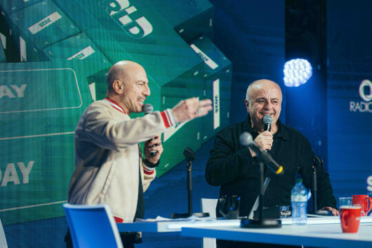 Pippo Pelo al World Radio Day: “Sono felice da 35 anni di accendere lo stesso microfono”