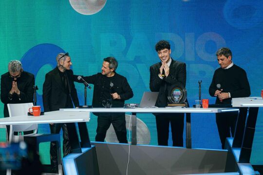 The Kolors premiati al World Radio Day: Karma è il brano più suonato del 2024