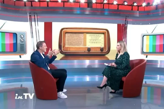 Savino Zaba racconta il World Radio Day 2025 al TG2: “La radio resiste a tutto e sa innovarsi”