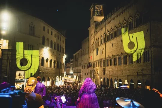 Radio Monte Carlo è la radio ufficiale di Umbria Jazz 2025: oltre 120 ore di diretta da Perugia