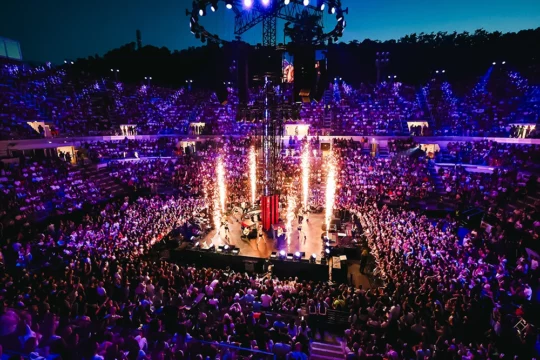 Al Future Hits Live 2025 di Radio Zeta ascolti stellari e 6 milioni TOTAL VIEWS