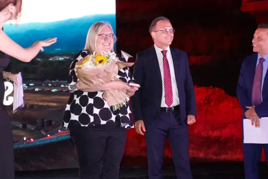 Ivana Faccioli (RTL 102.5) premiata con il “Verba Libertatis” per il giornalismo radiofonico