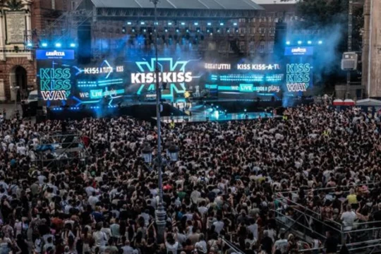 Kiss Kiss Way 2025: oltre 30mila spettatori a Torino per l’evento di Radio Kiss Kiss