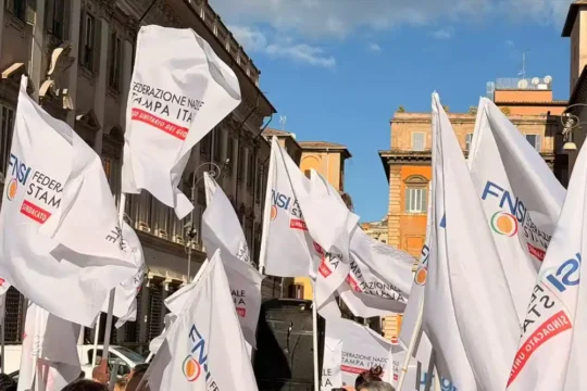 Sciopero dei giornalisti il 28 novembre: stop a GR e TG nelle emittenti che applicano il contratto FNSI–FIEG