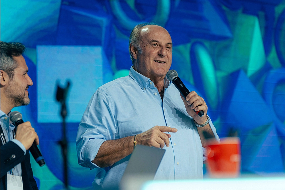 Gerry scotti world radio day