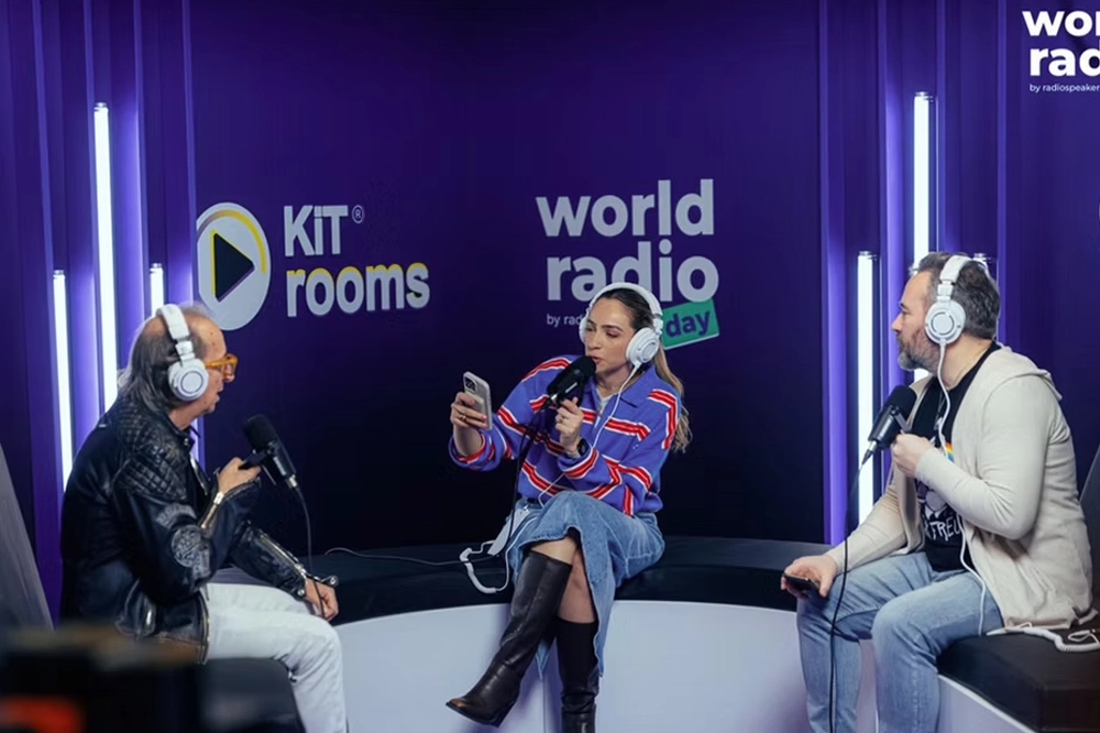 Roberto ferrari kit rooms