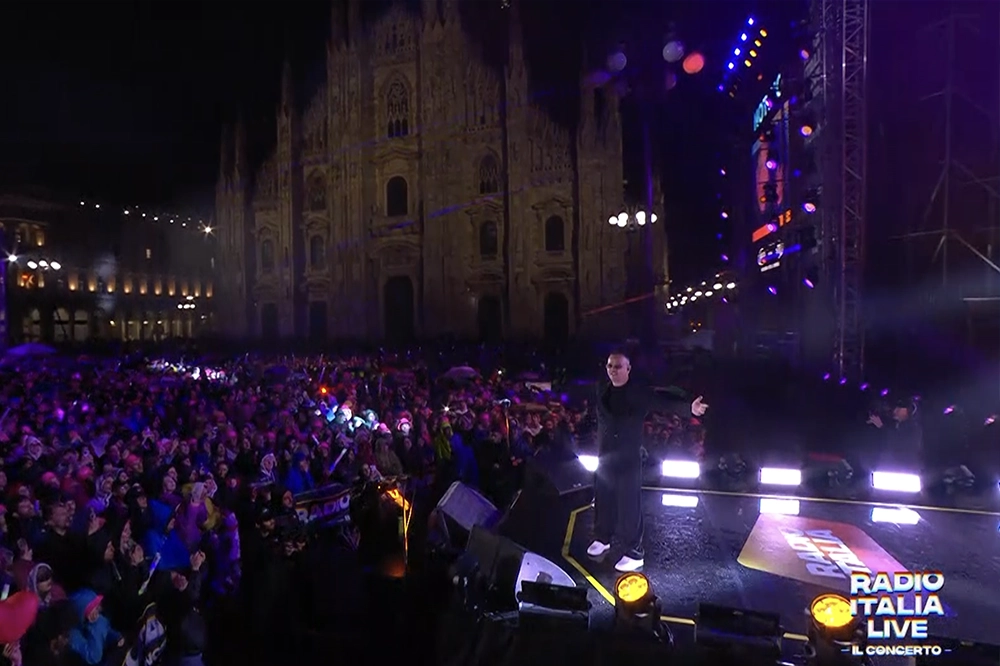 Gigi dalessio radio italia live 2026 milano 1