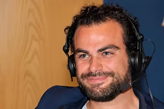 Andrea Perroni lascia Rai Radio2 dopo quasi 18 anni