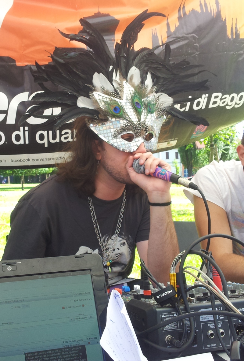 Shareradio - Voci Di Baggio