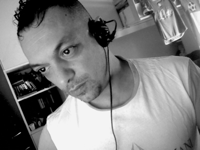 Dj Aikon